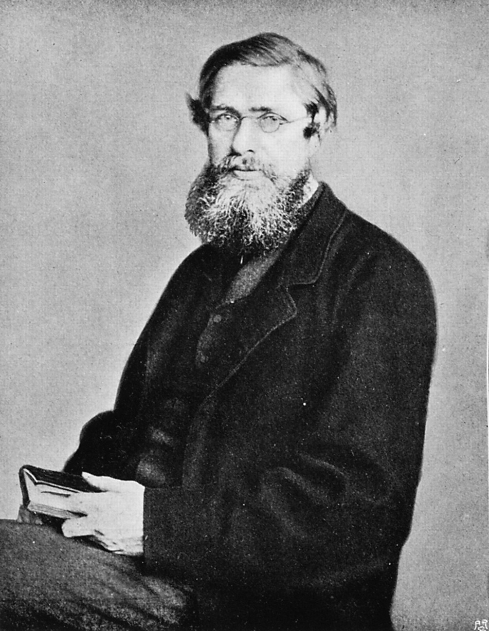 Portrait of Wallace from his autobiography My Life, Vol. 1 (Chapman and Hall, London, 1905). Copyright © Royal Society.